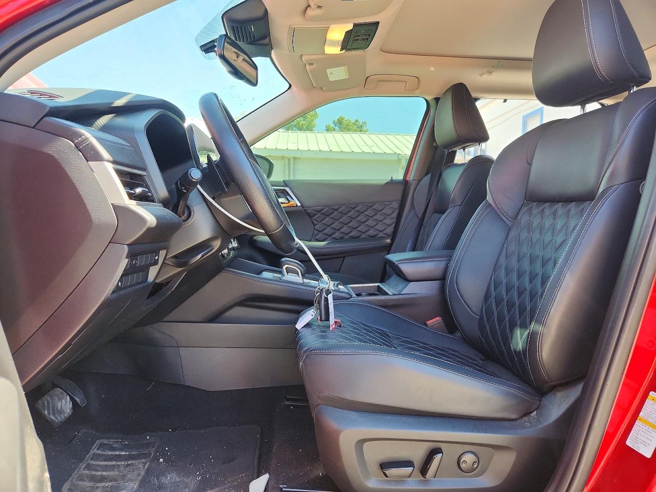 2024 MITSUBISHI OUTLANDER SEL photo 13