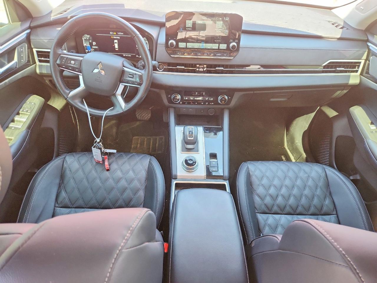 2024 MITSUBISHI OUTLANDER SEL photo 15