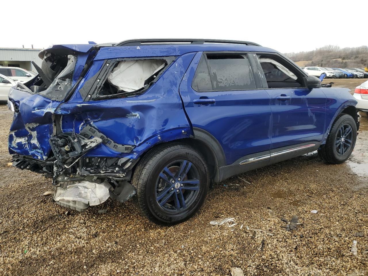 2020 FORD EXPLORER XLT photo 7