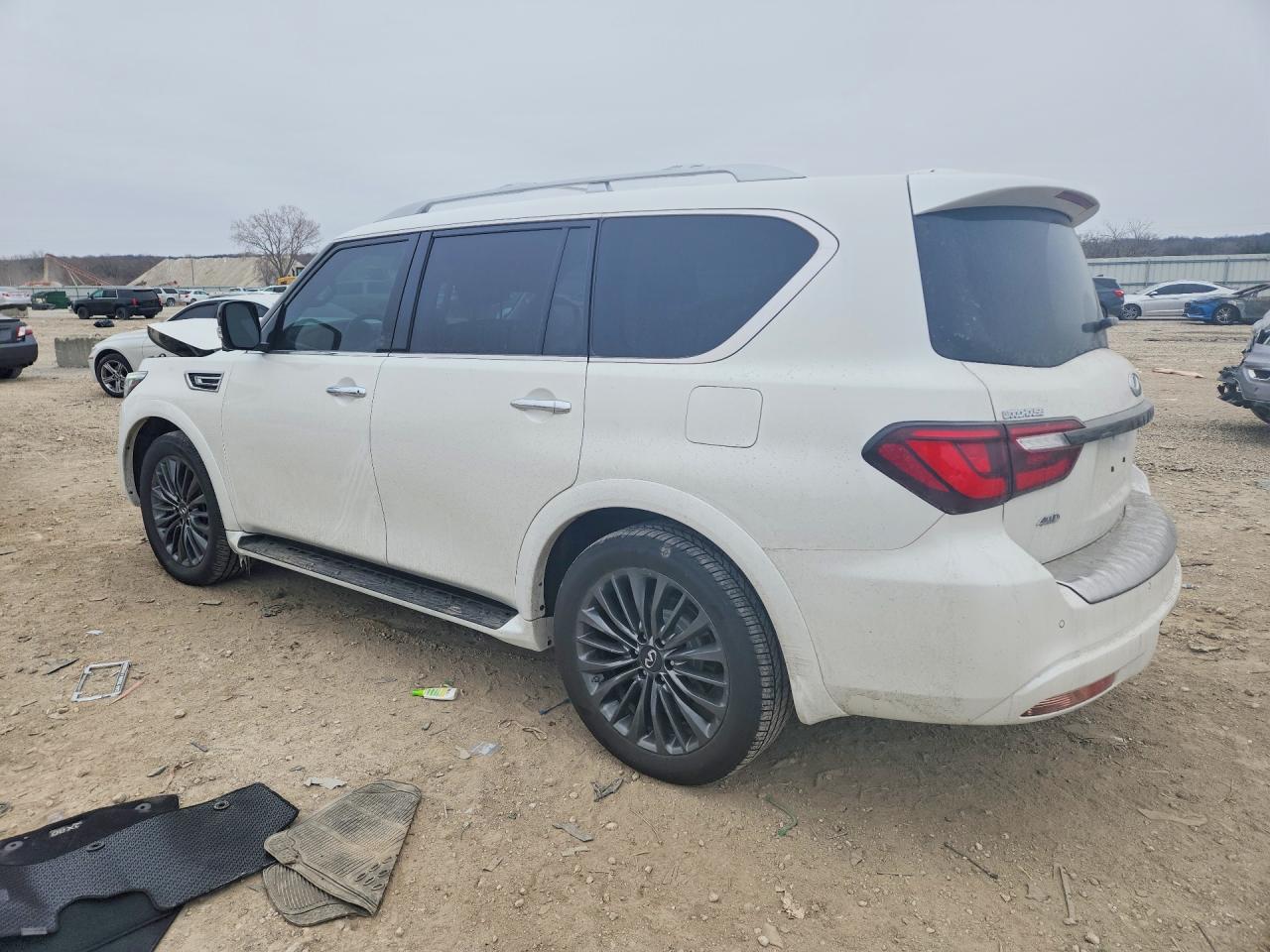 2022 INFINITI QX80 PREMIUM SELECT photo 3