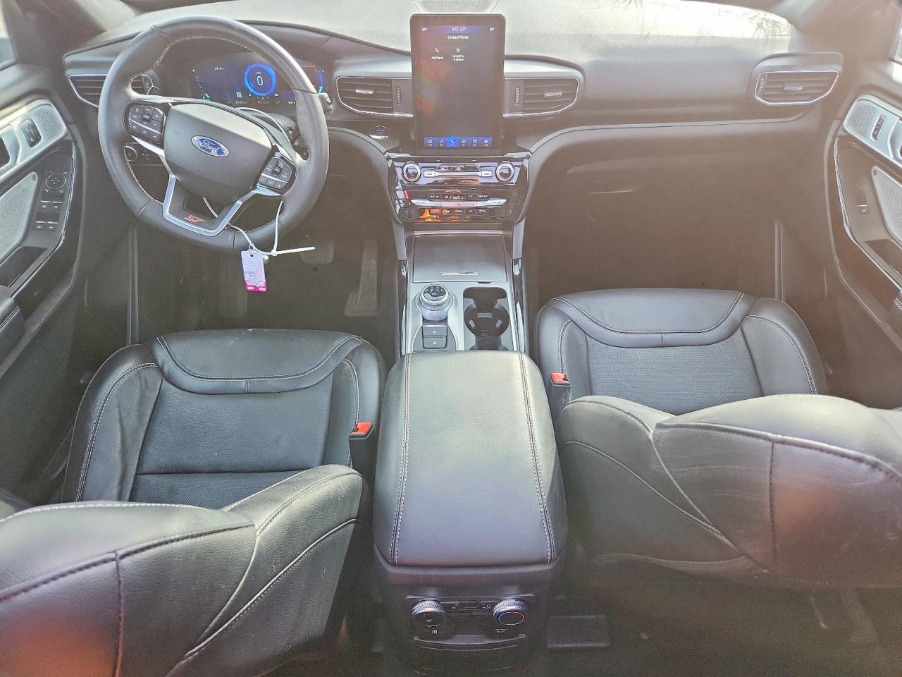 2023 FORD EXPLORER ST photo 22