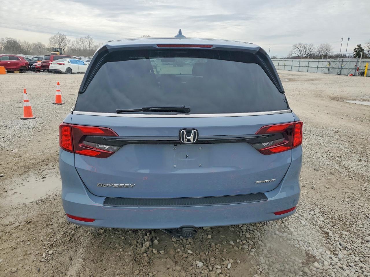2023 HONDA ODYSSEY SPORT-L photo 11