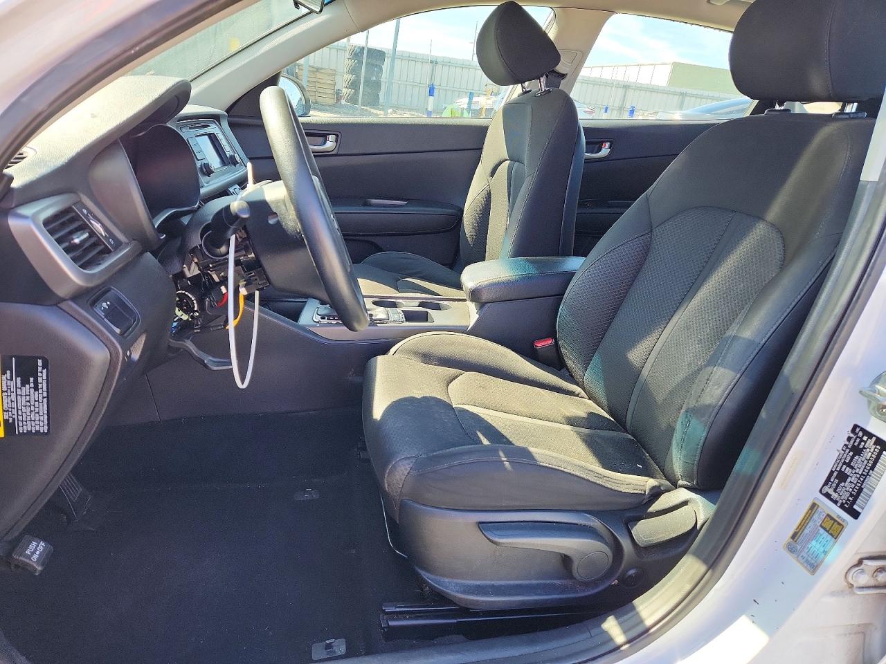 2016 KIA OPTIMA LX photo 13
