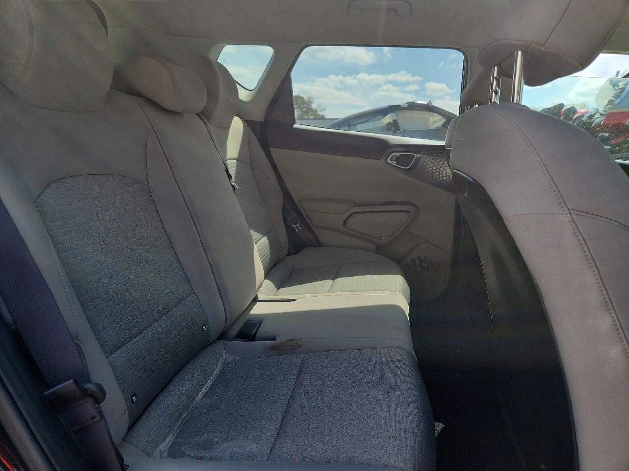 2020 KIA SOUL S photo 10