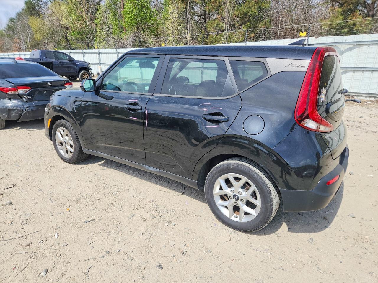 2020 KIA SOUL S photo 2
