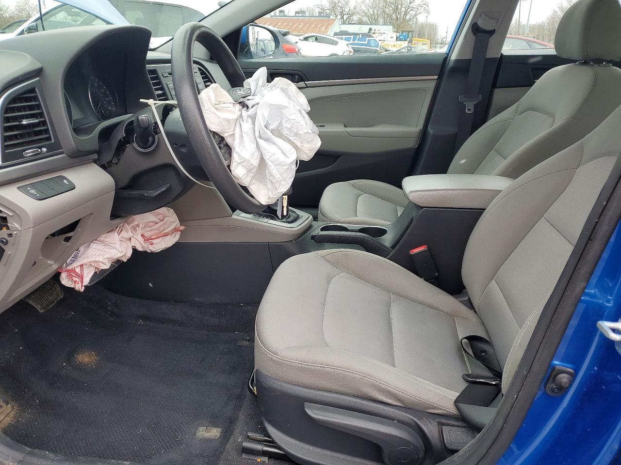 2018 HYUNDAI ELANTRA SE photo 7