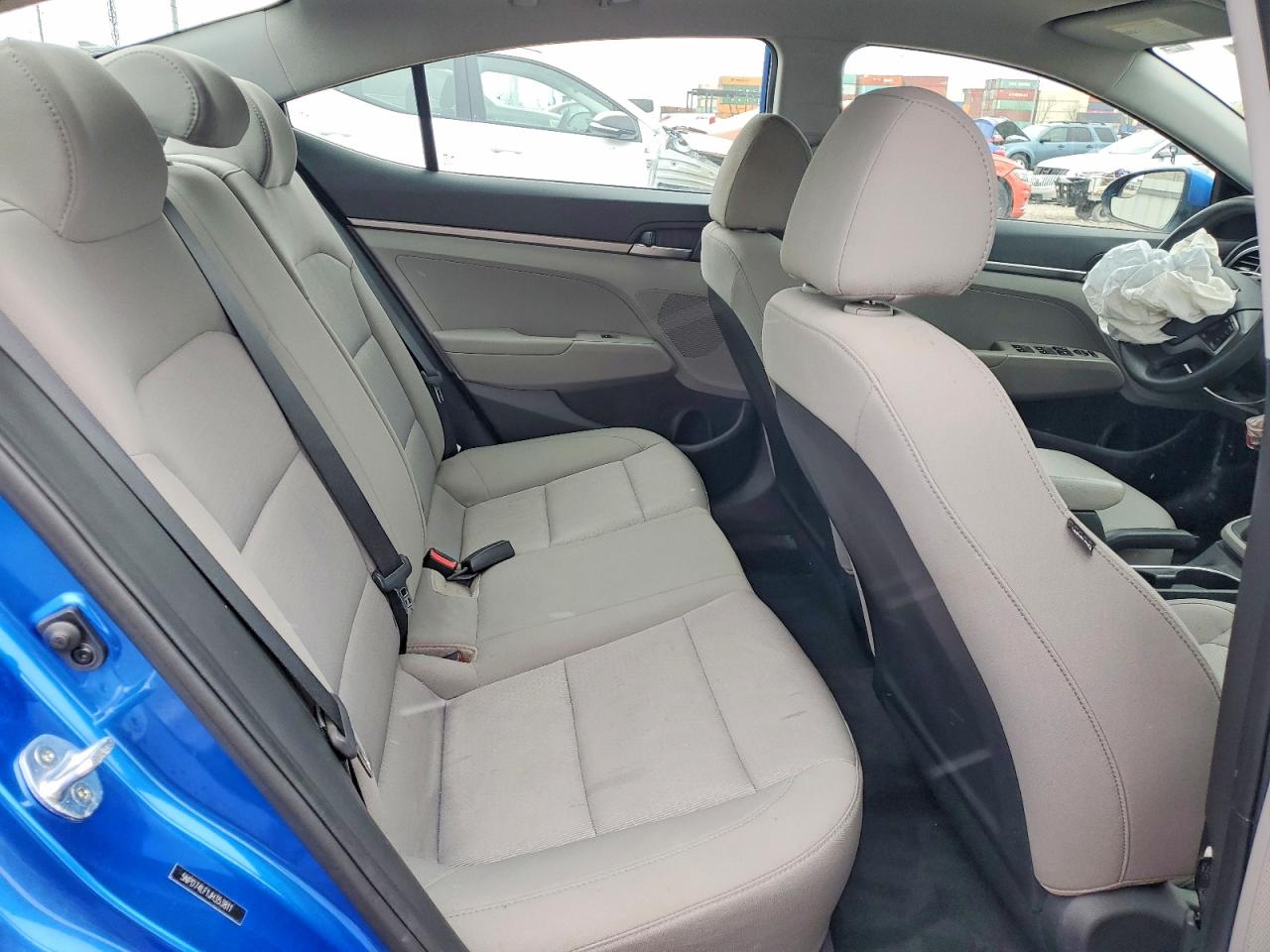 2018 HYUNDAI ELANTRA SE photo 10