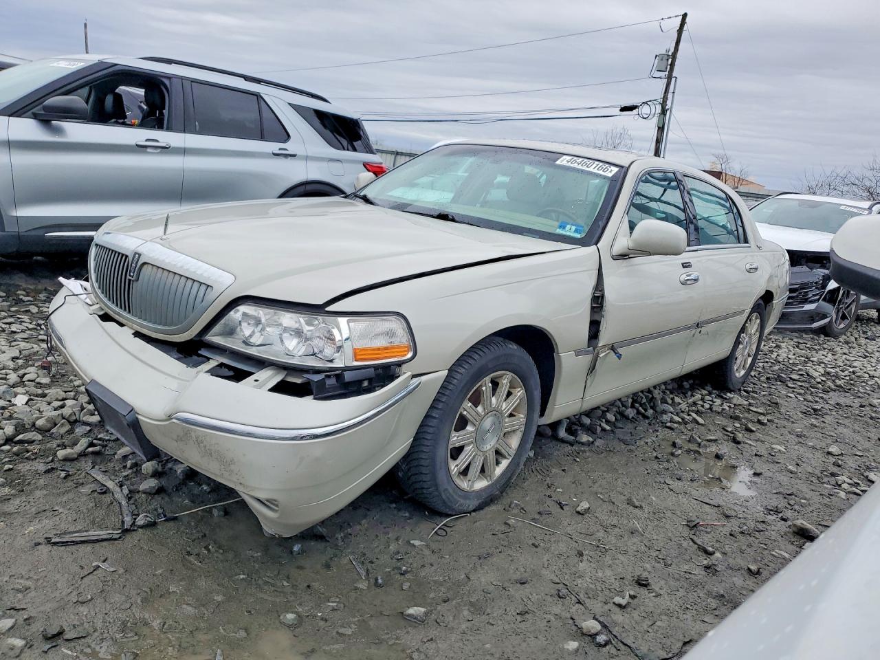 2007 LINCOLN TOWN CAR
