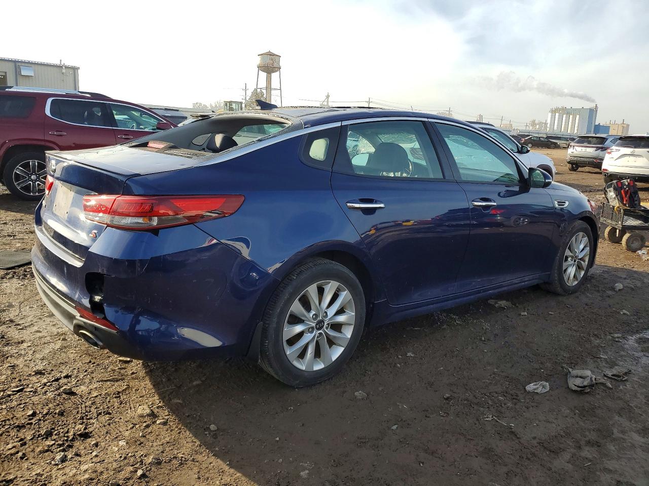 2018 KIA OPTIMA S photo 5