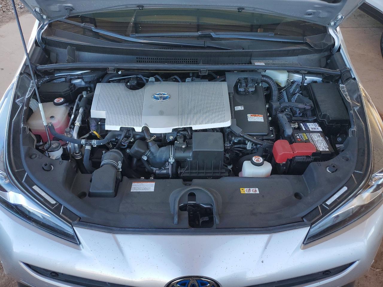 2019 TOYOTA PRIUS LE AWD-E photo 11