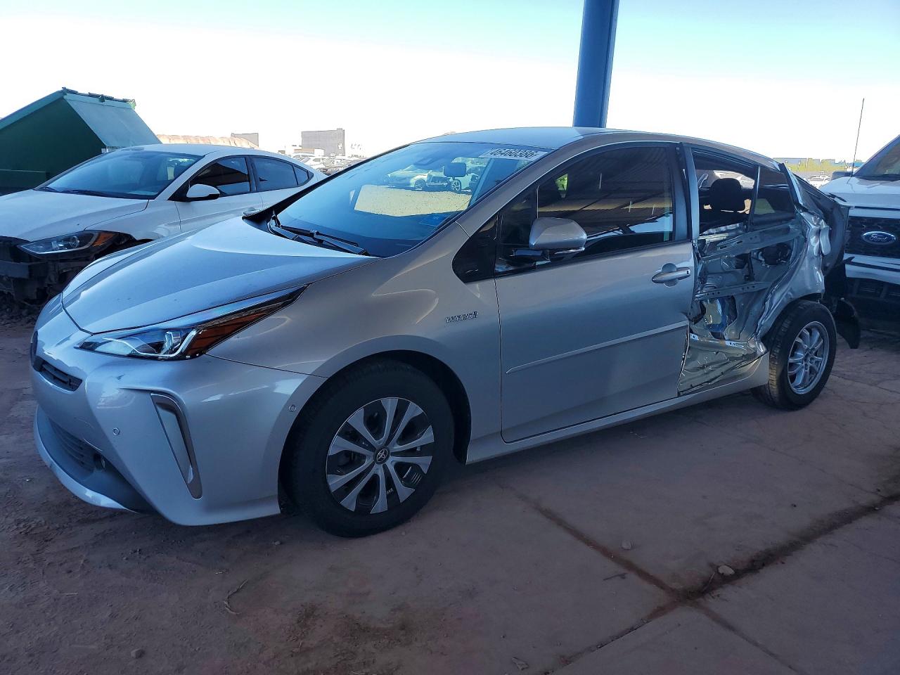 2019 TOYOTA PRIUS