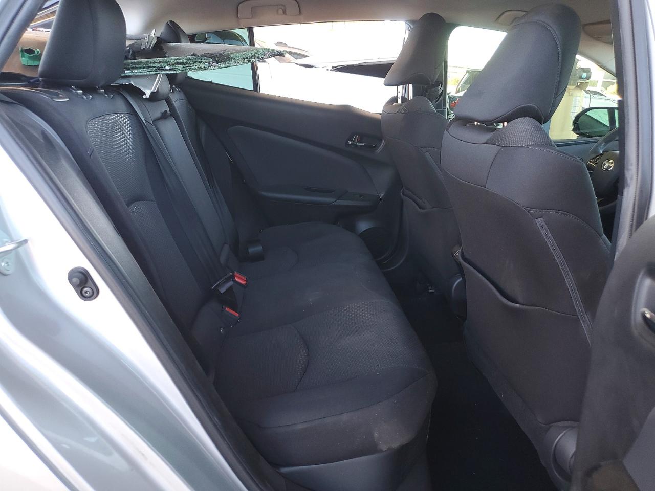 2019 TOYOTA PRIUS LE AWD-E photo 10
