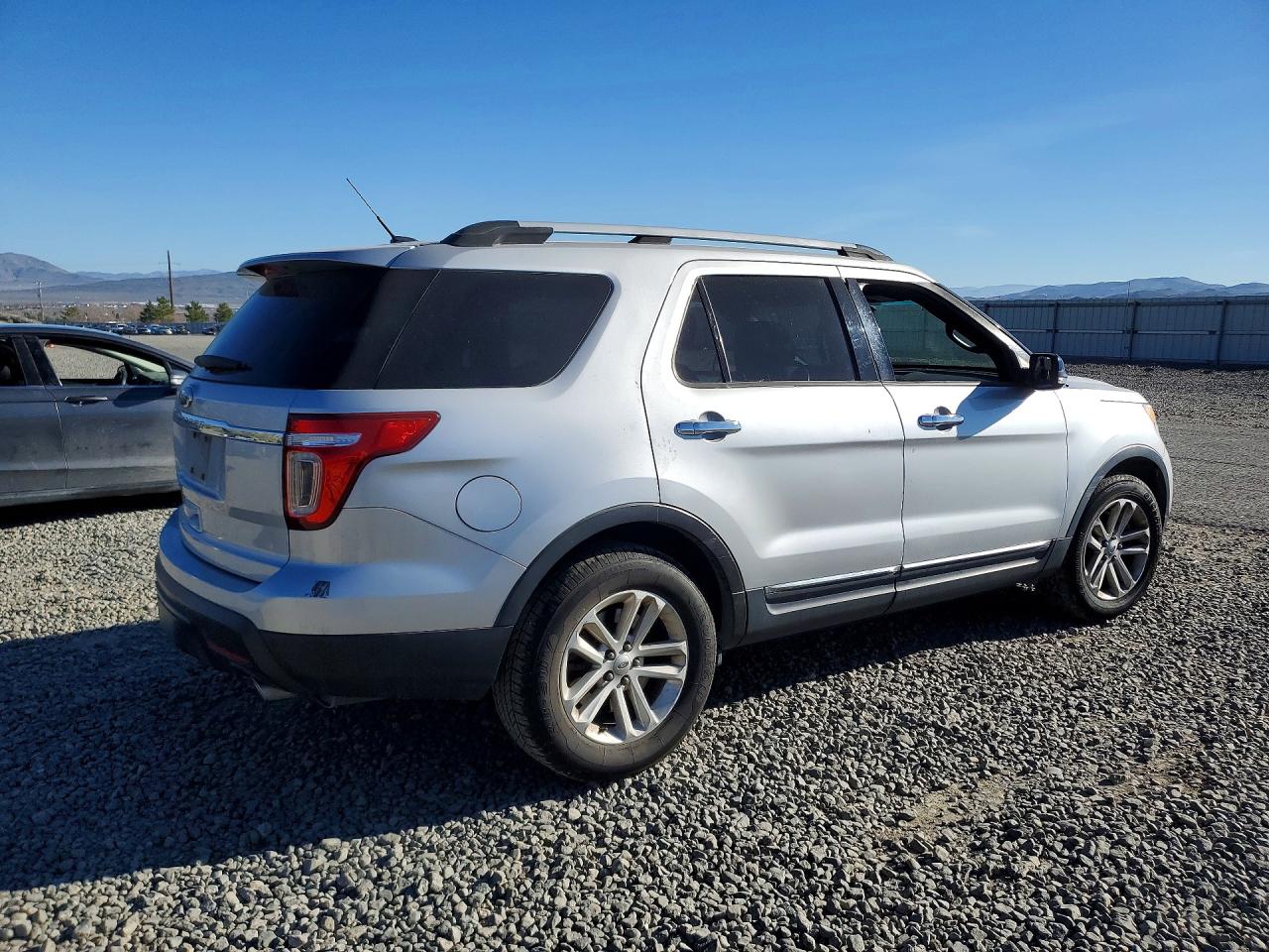 2014 FORD EXPLORER XLT photo 7