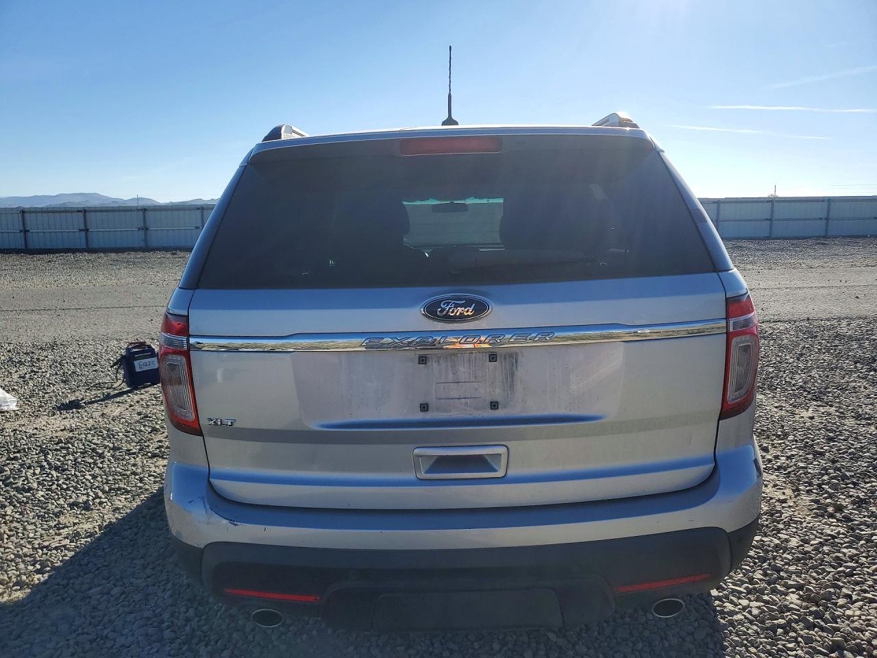 2014 FORD EXPLORER XLT photo 16