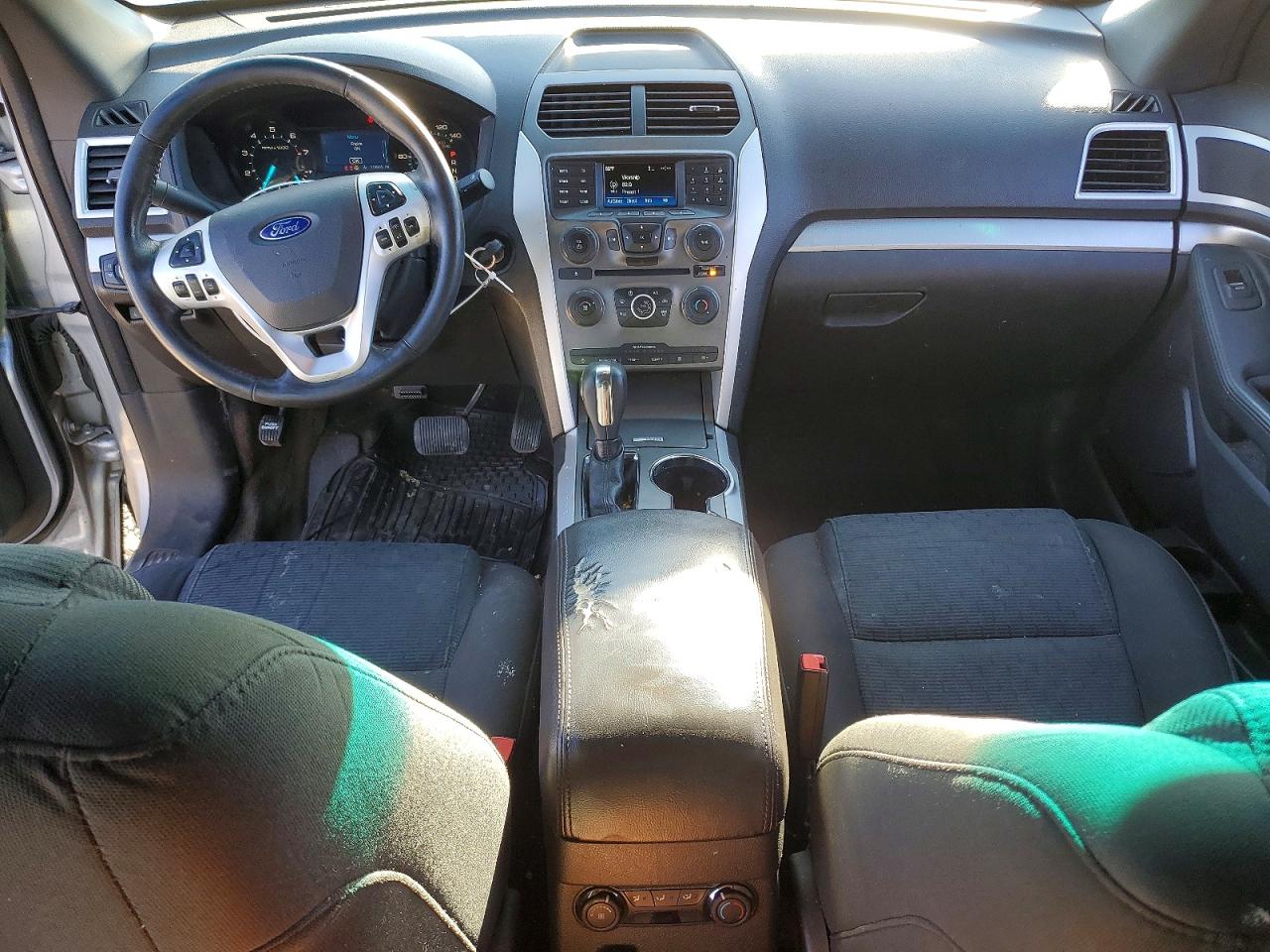 2014 FORD EXPLORER XLT photo 22