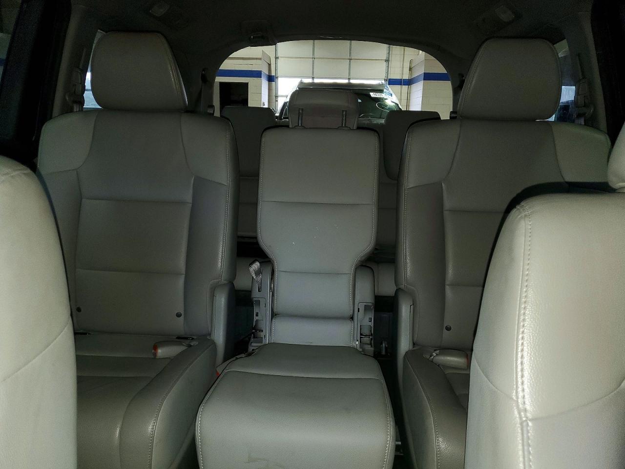 2014 HONDA ODYSSEY EXL photo 10