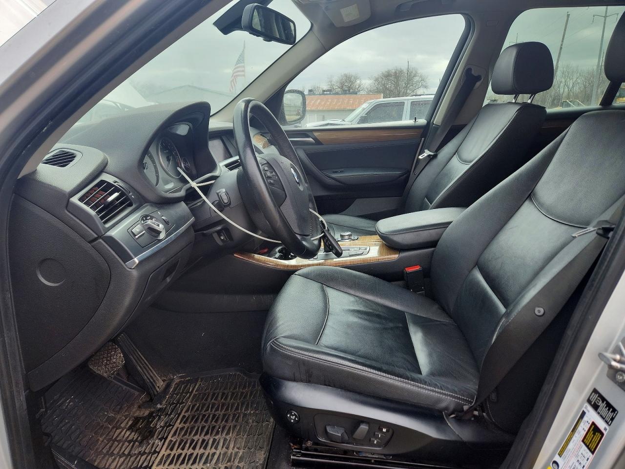 2011 BMW X3 XDRIVE28I photo 13