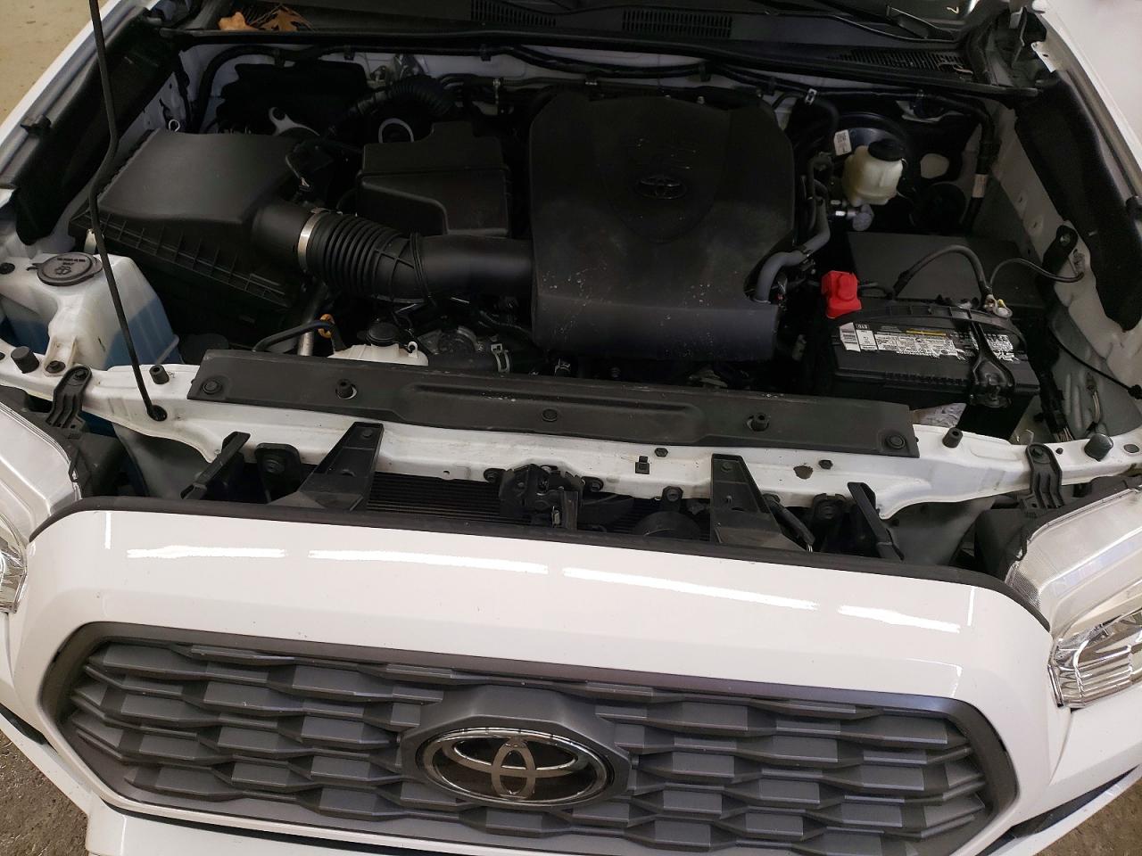 2021 TOYOTA TACOMA TRD SPORT photo 11