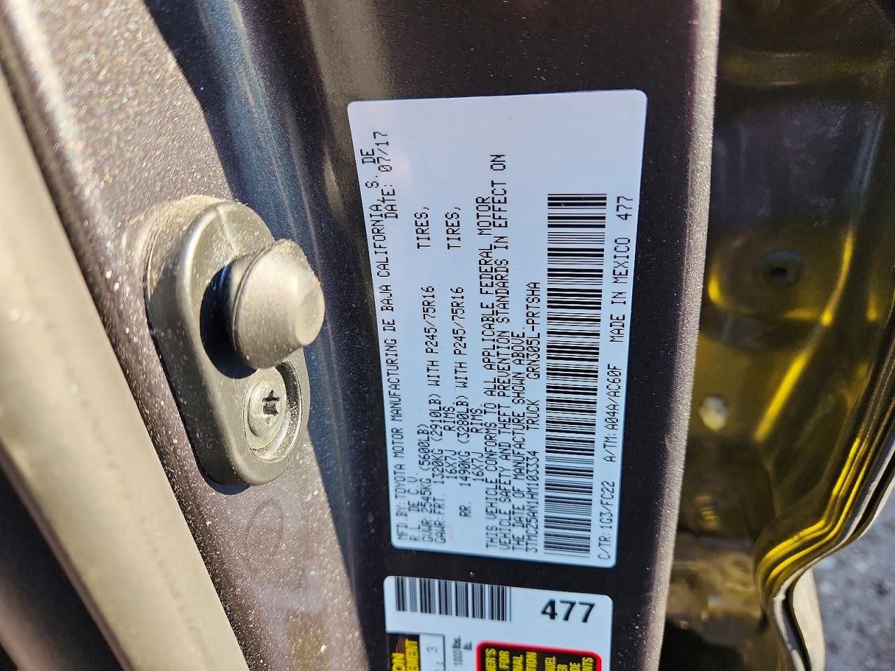 2017 TOYOTA TACOMA SR5 V6 photo 12