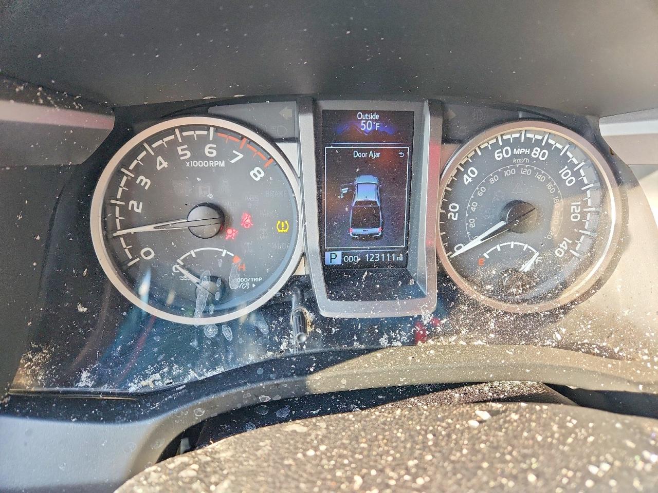 2017 TOYOTA TACOMA SR5 V6 photo 9