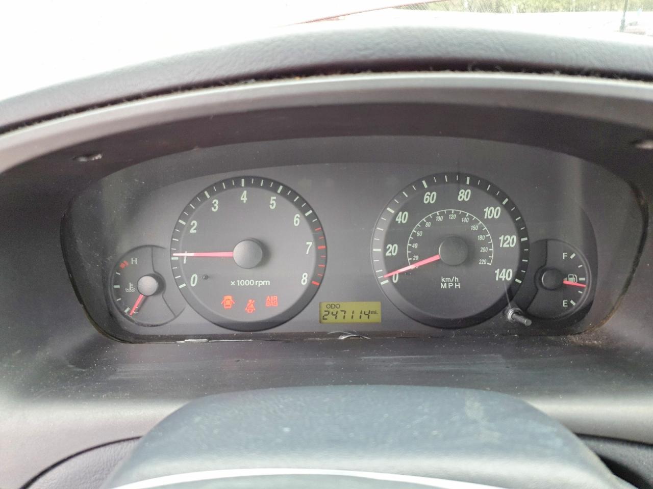 2005 HYUNDAI ELANTRA GLS photo 17
