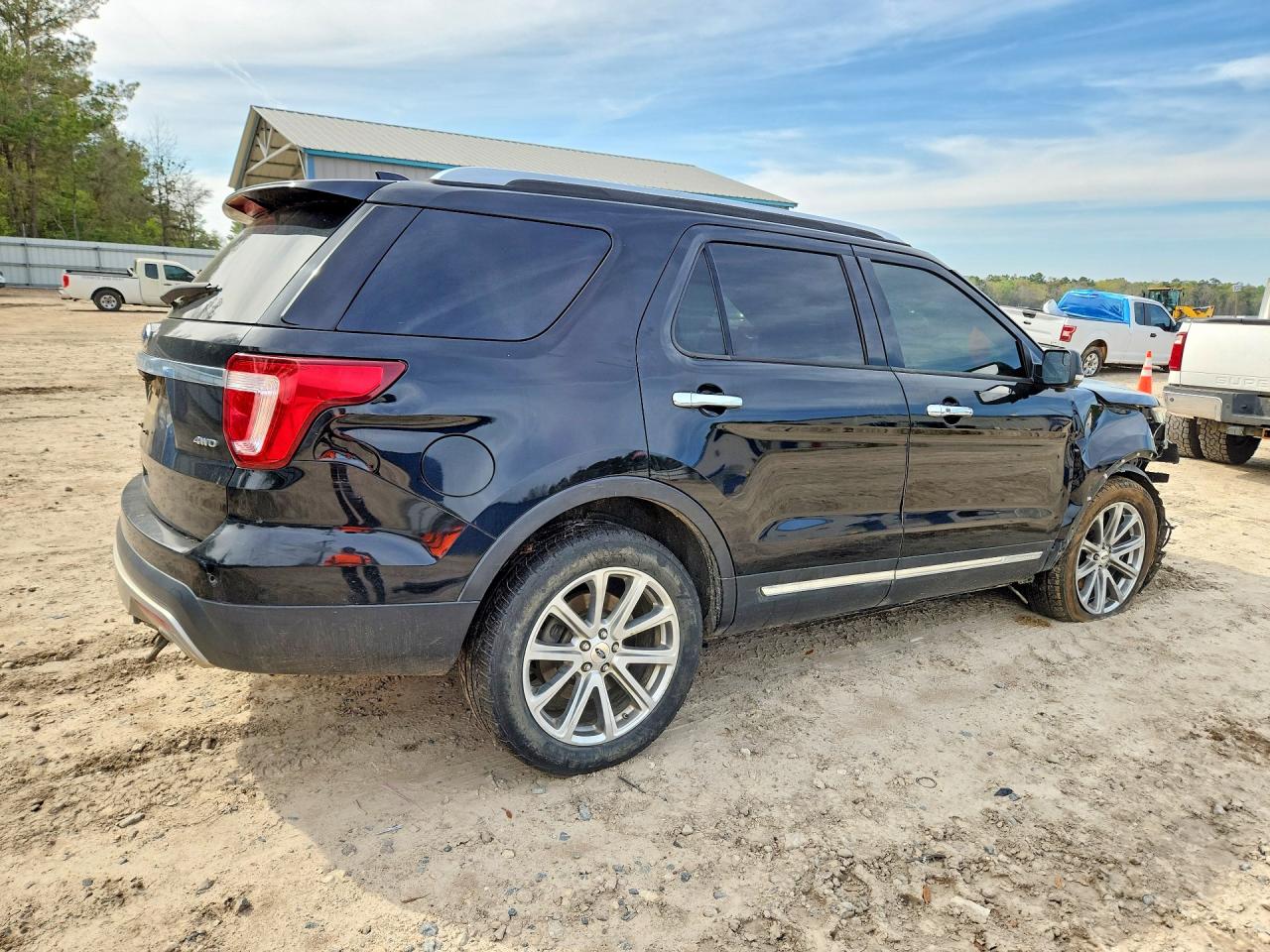 2017 FORD EXPLORER LIMITED photo 3
