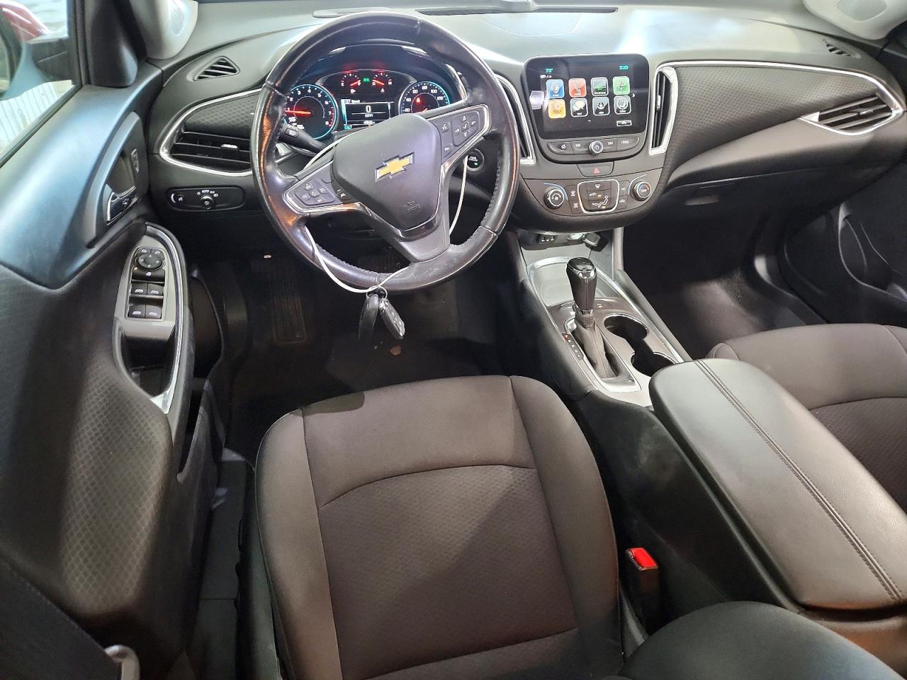 2018 CHEVROLET MALIBU LT photo 8