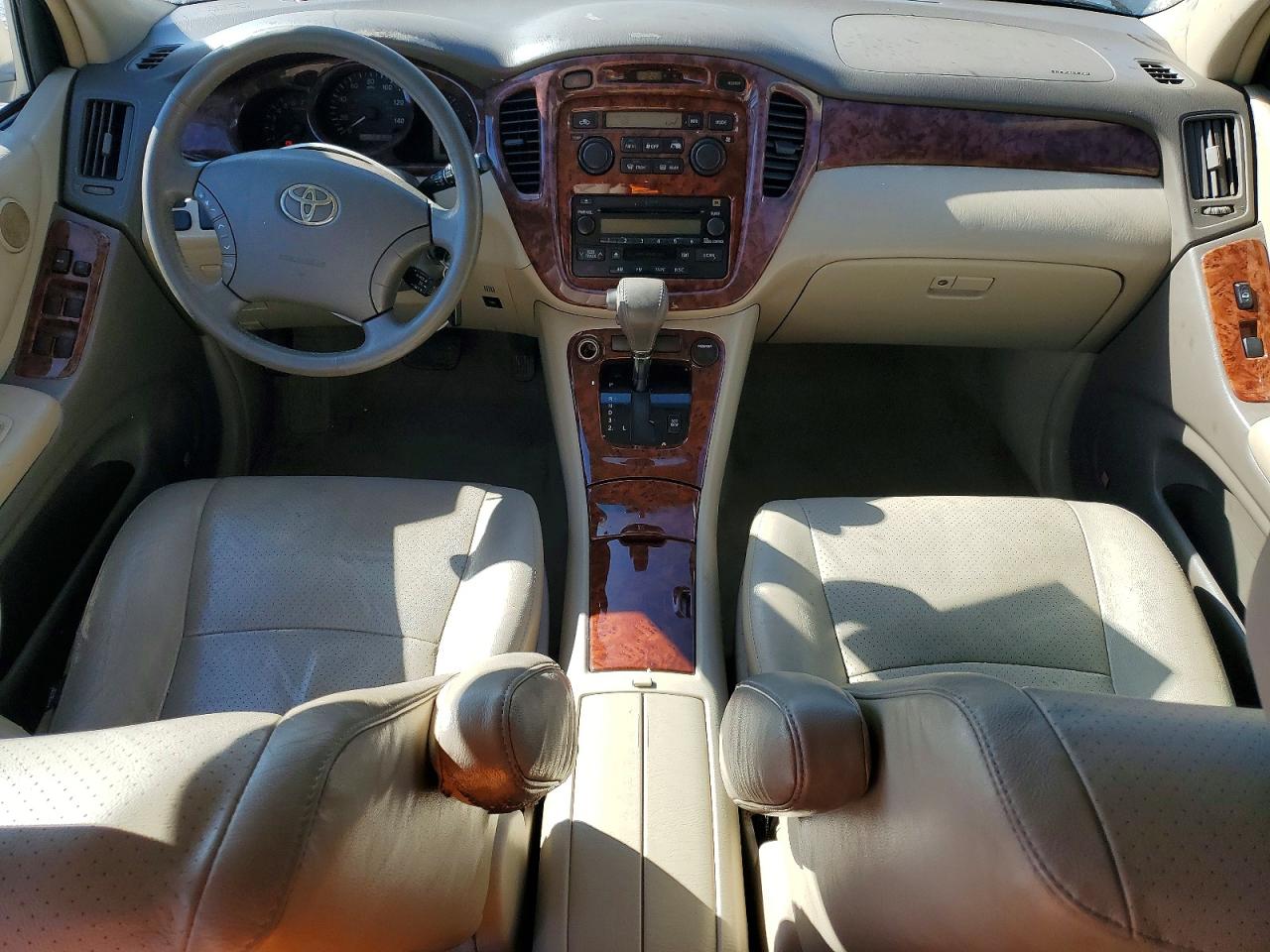 2005 TOYOTA HIGHLANDER LIMITED photo 22