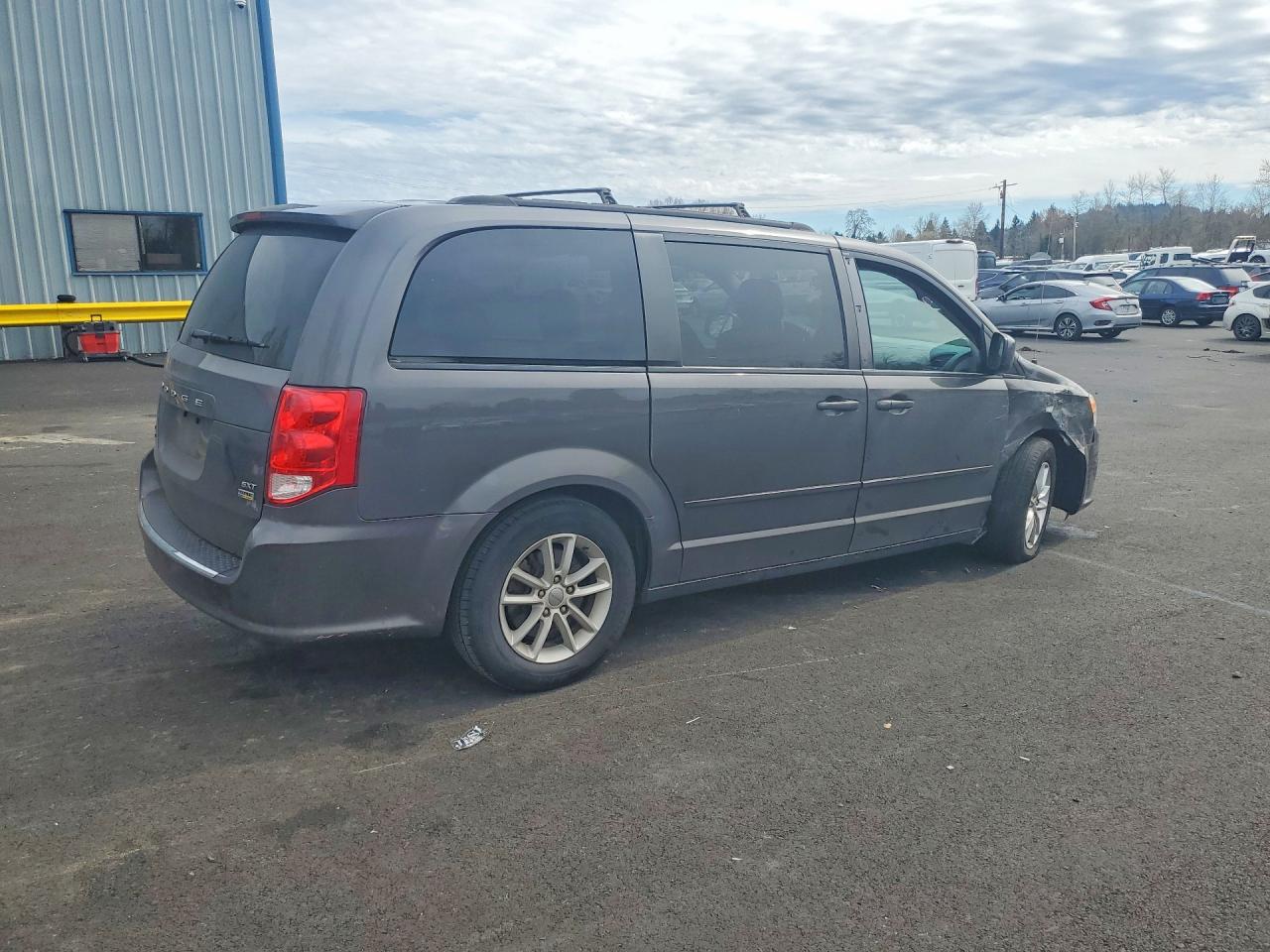 2015 DODGE GRAND CARAVAN SXT photo 3