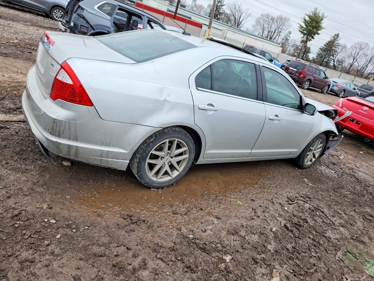 2011 FORD FUSION SEL photo 3