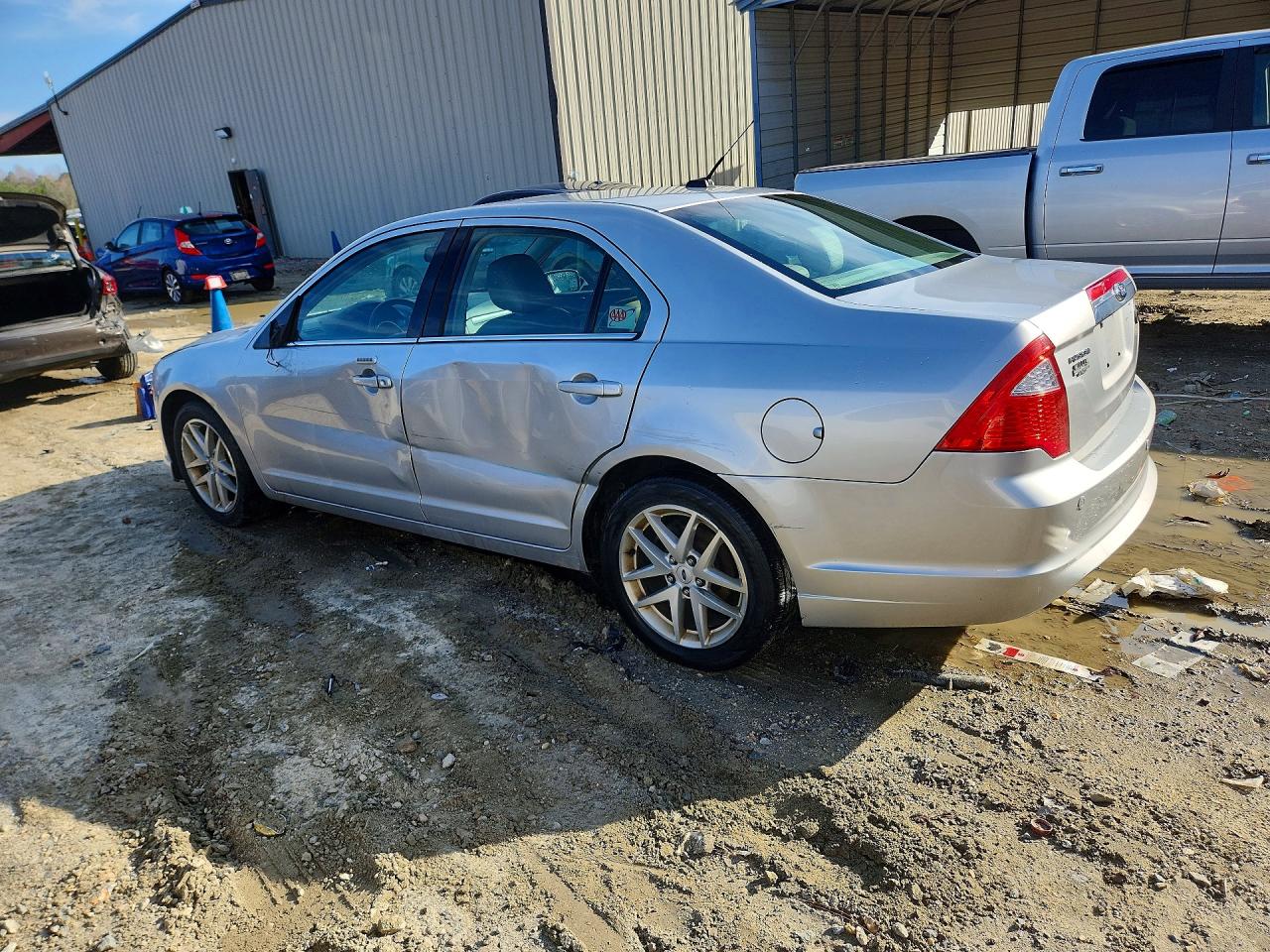 2011 FORD FUSION SEL photo 3