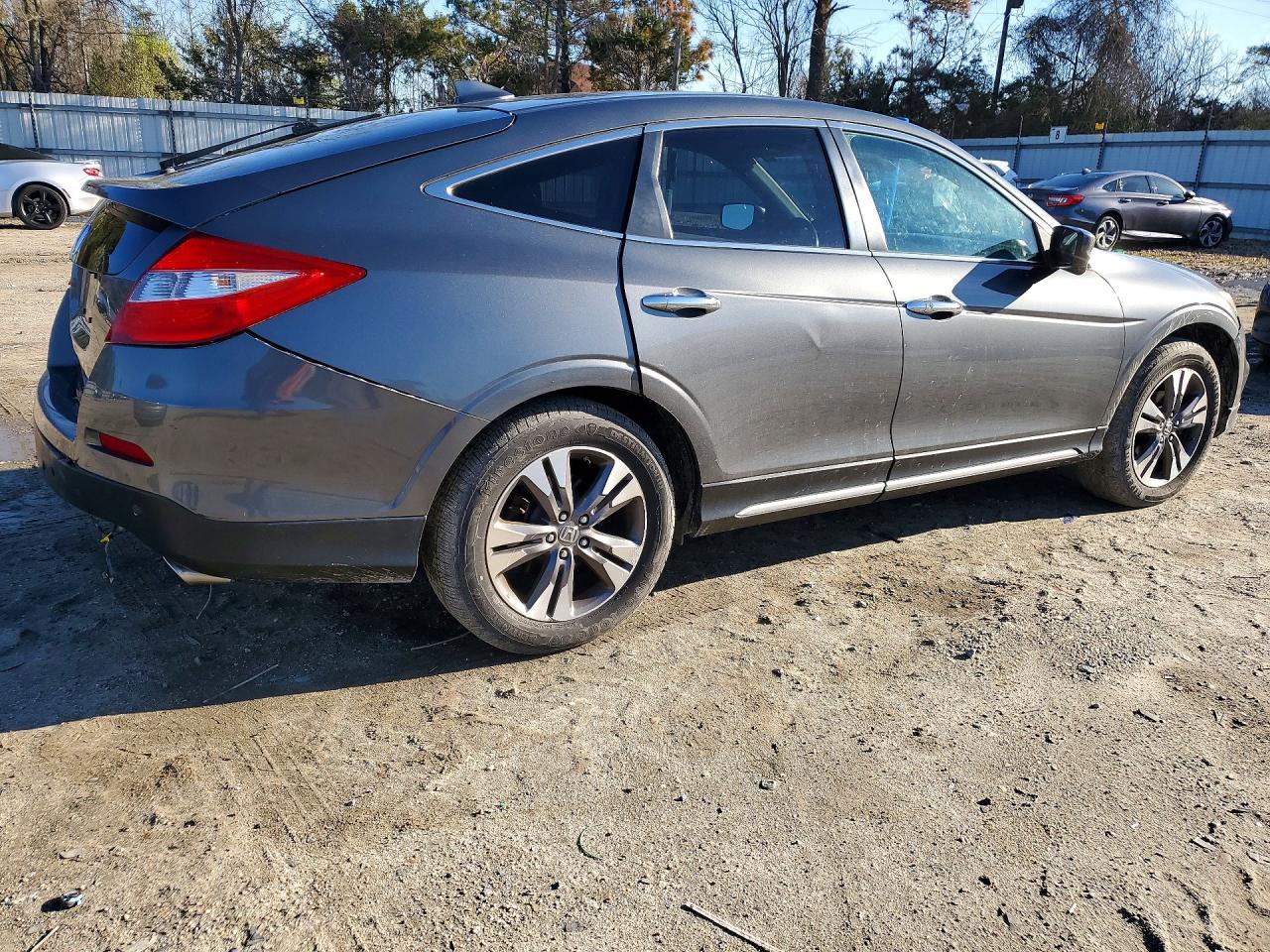 2014 HONDA CROSSTOUR EXL photo 7