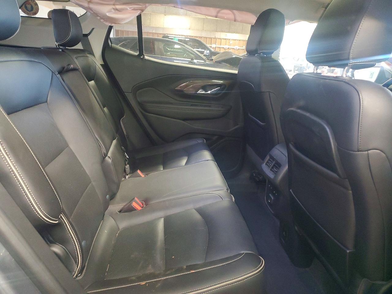 2020 GMC TERRAIN DENALI photo 21