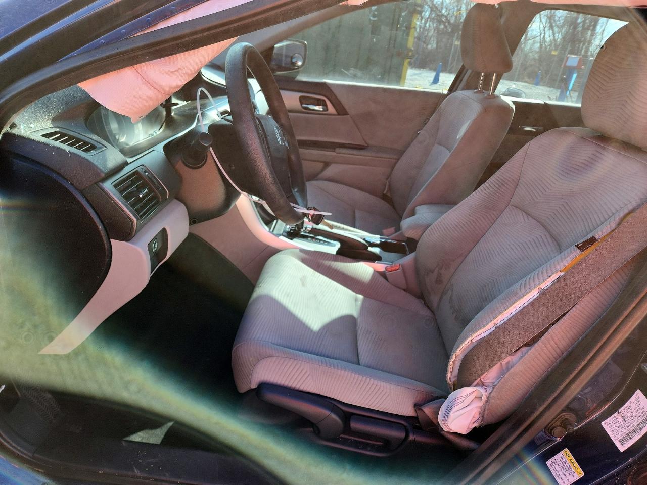 2014 HONDA ACCORD LX photo 19