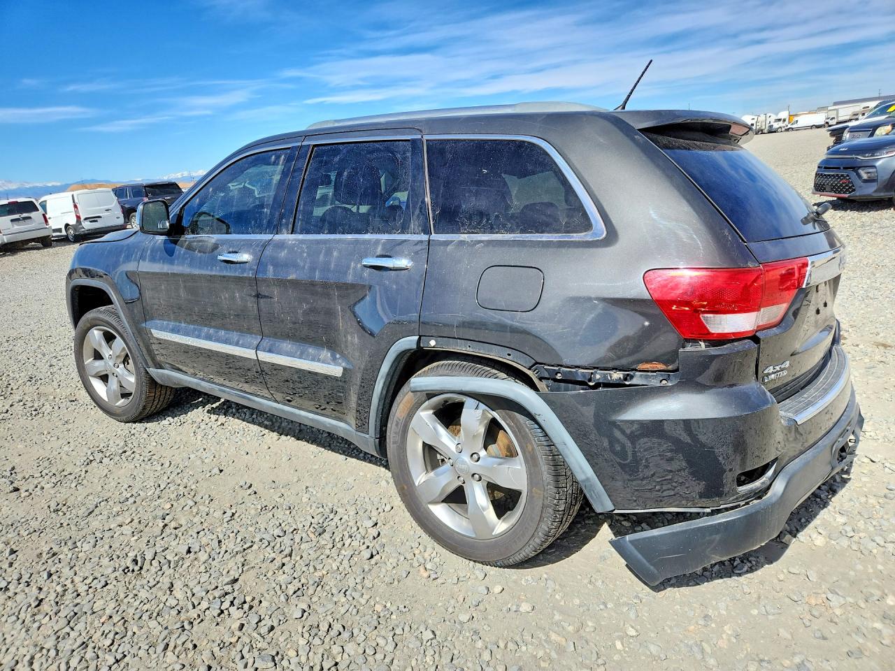 2011 JEEP GRAND CHEROKEE LIMITED photo 4