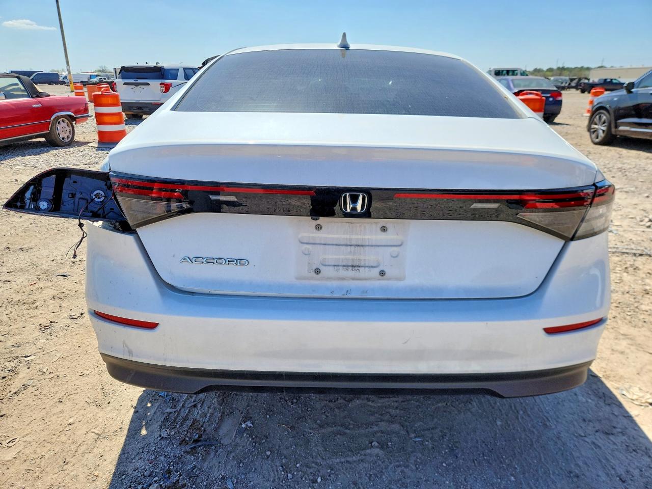 2024 HONDA ACCORD EX photo 16