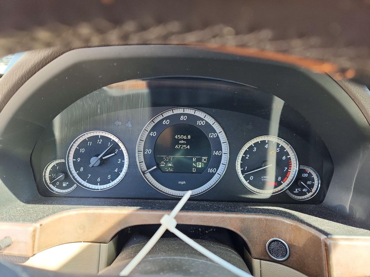 2010 MERCEDES-BENZ E 350 photo 9