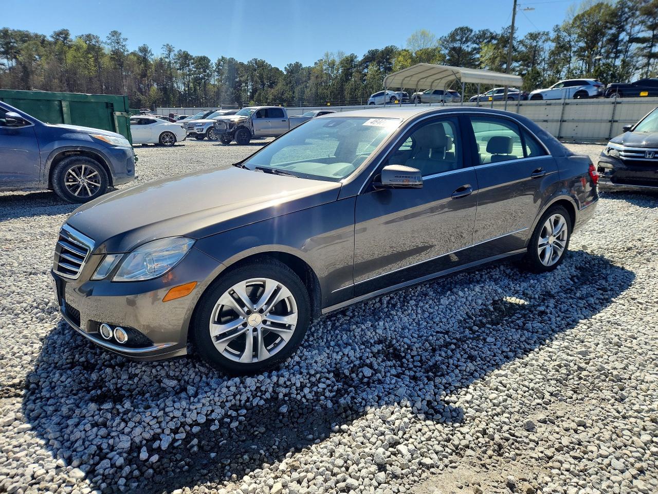 2010 MERCEDES-BENZ E
