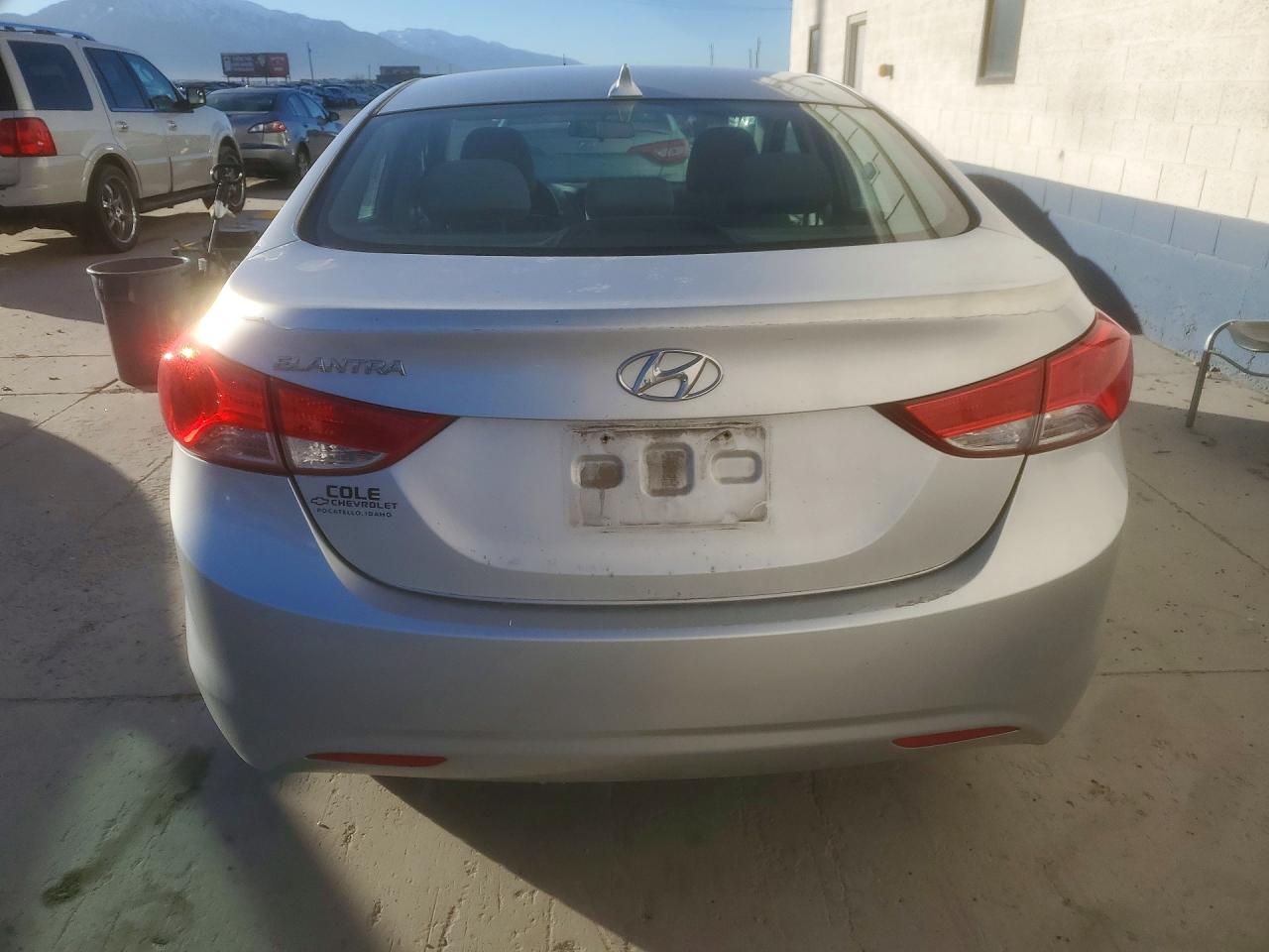 2013 HYUNDAI ELANTRA GLS photo 11