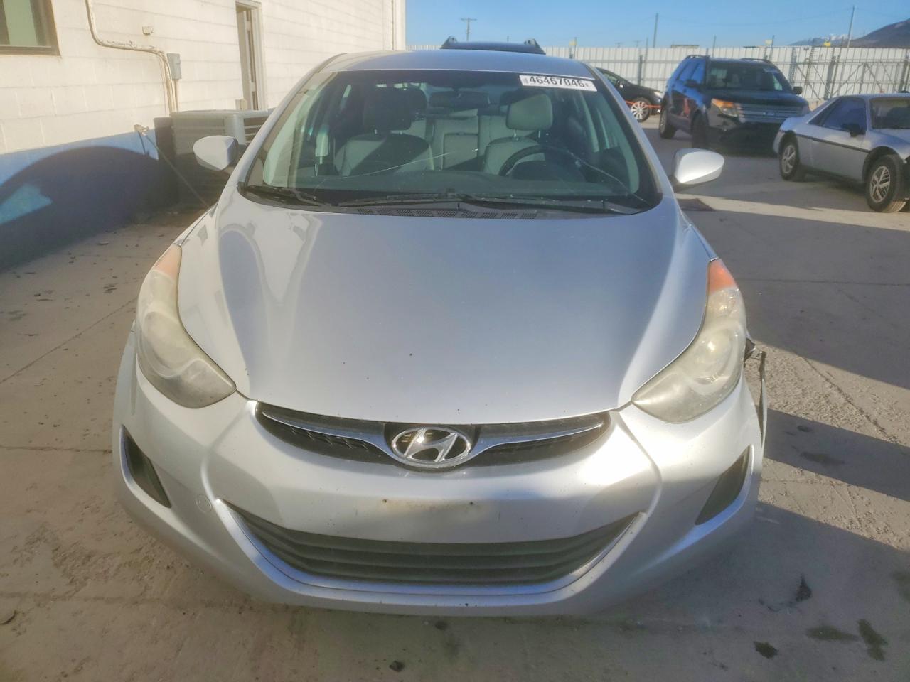 2013 HYUNDAI ELANTRA GLS photo 9