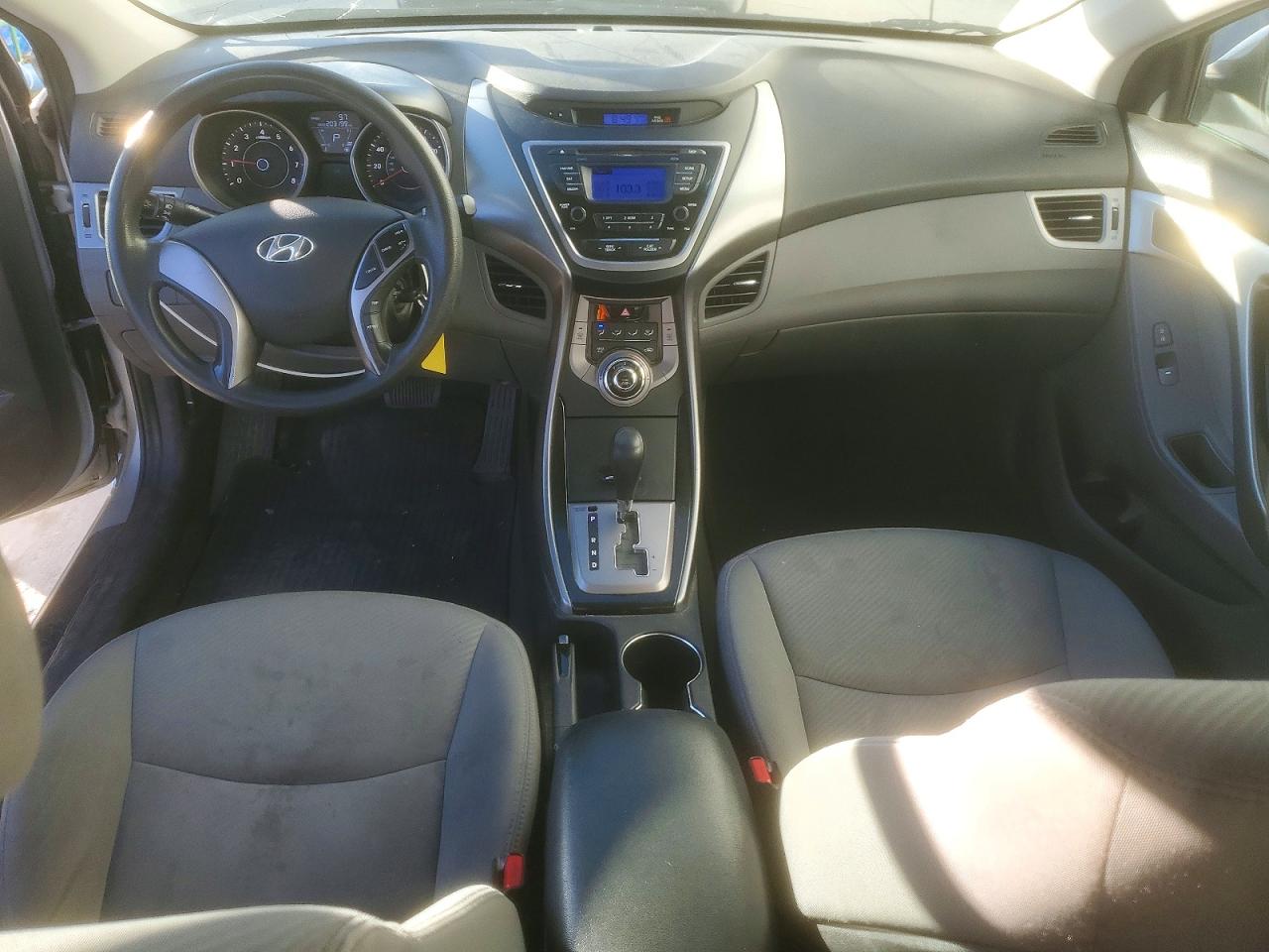 2013 HYUNDAI ELANTRA GLS photo 15