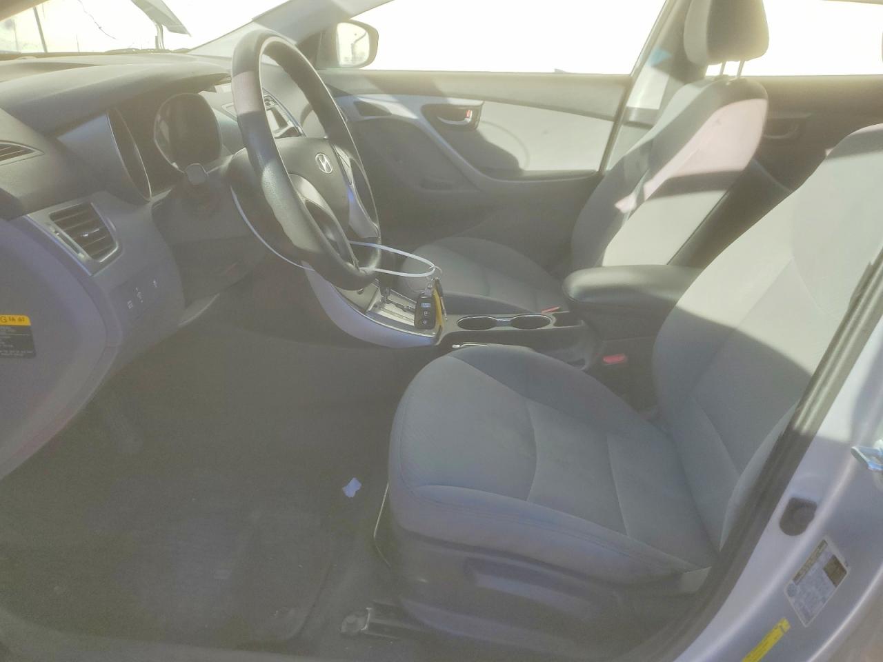2013 HYUNDAI ELANTRA GLS photo 13