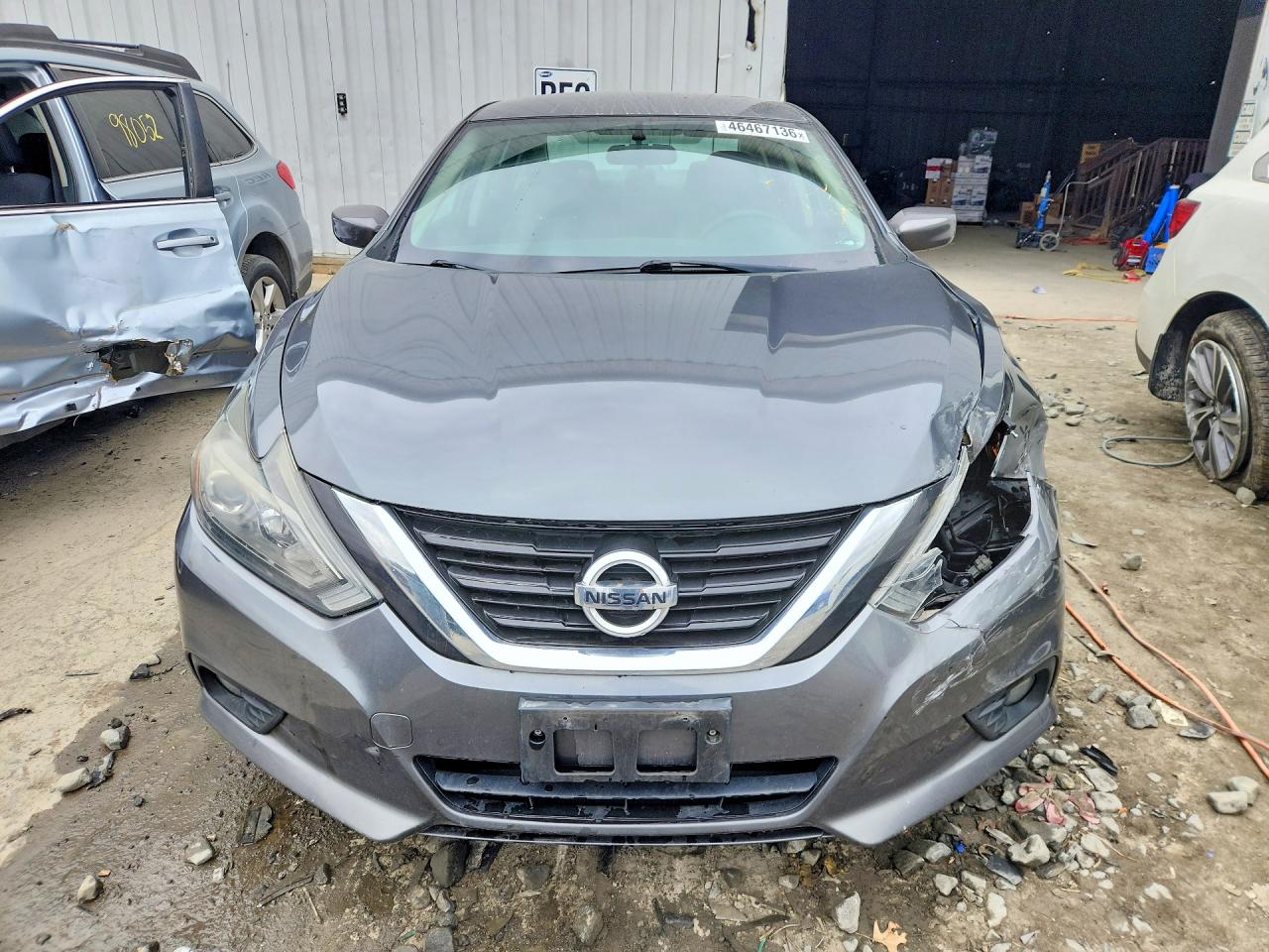 2018 NISSAN ALTIMA 2.5 SR photo 9