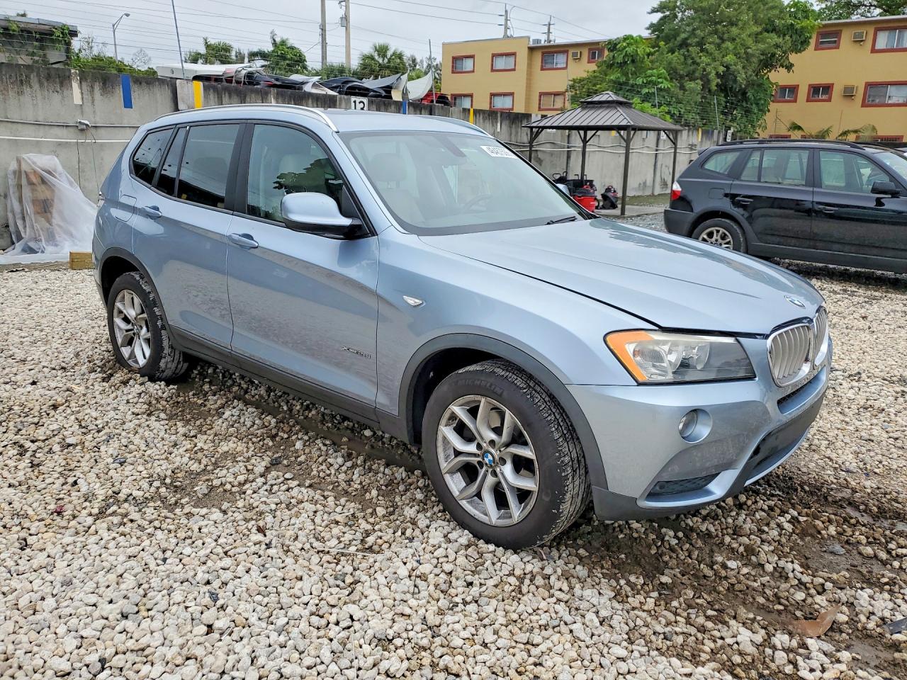 2013 BMW X3 XDRIVE28I photo 7