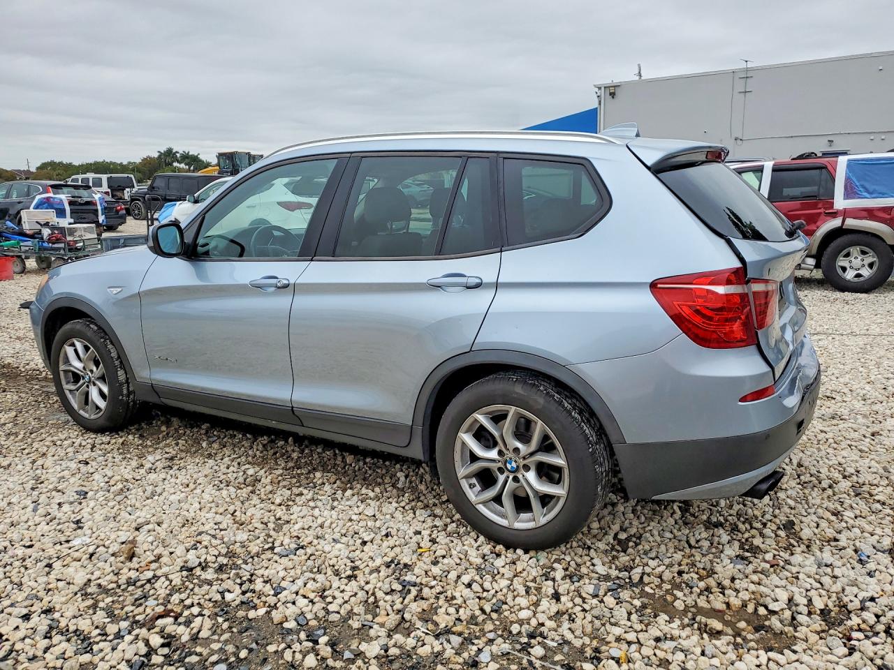 2013 BMW X3 XDRIVE28I photo 3