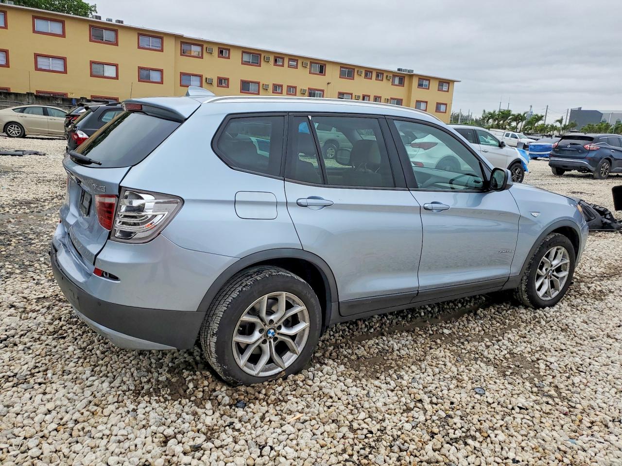 2013 BMW X3 XDRIVE28I photo 5