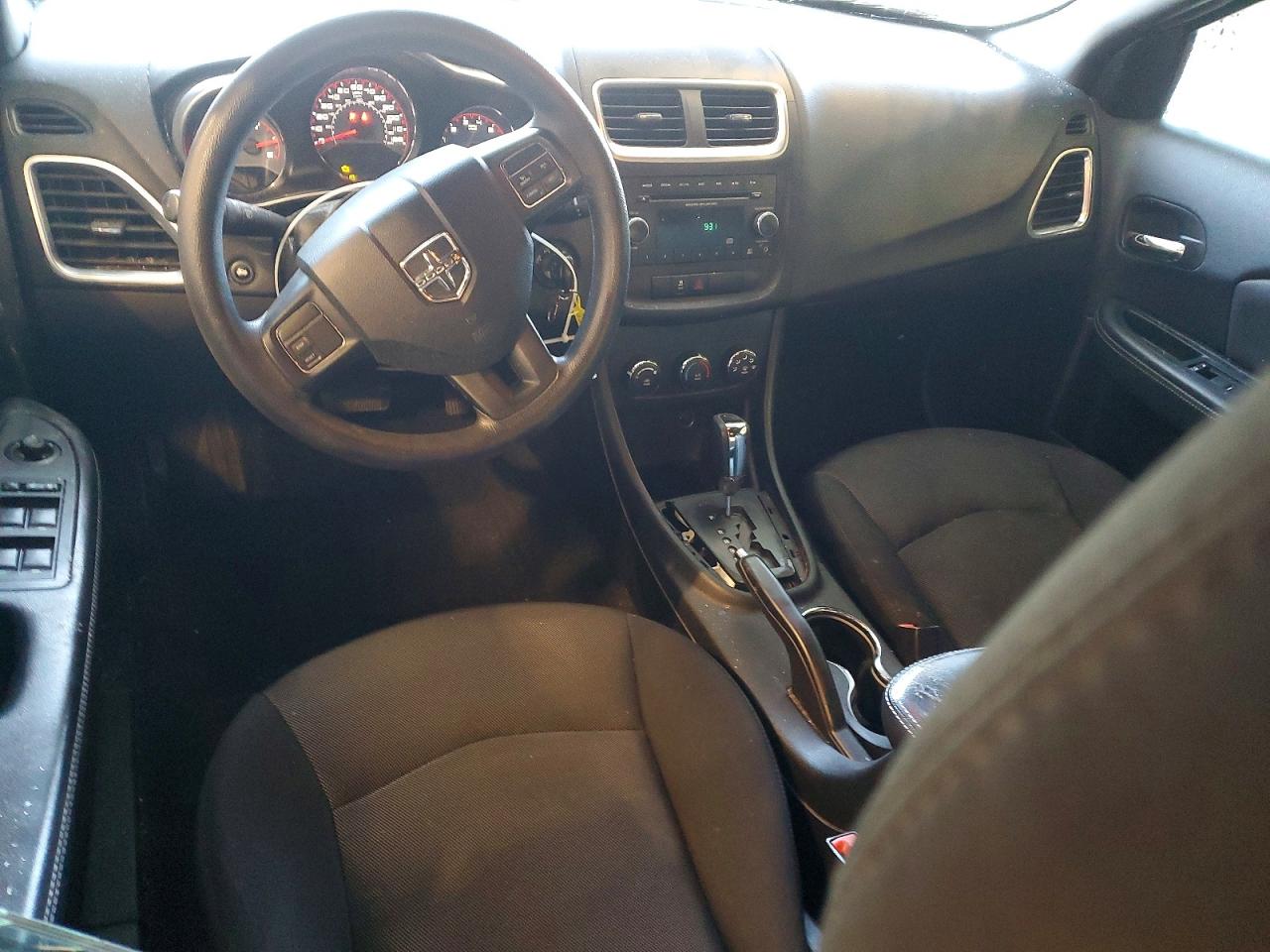 2014 DODGE AVENGER SE photo 8