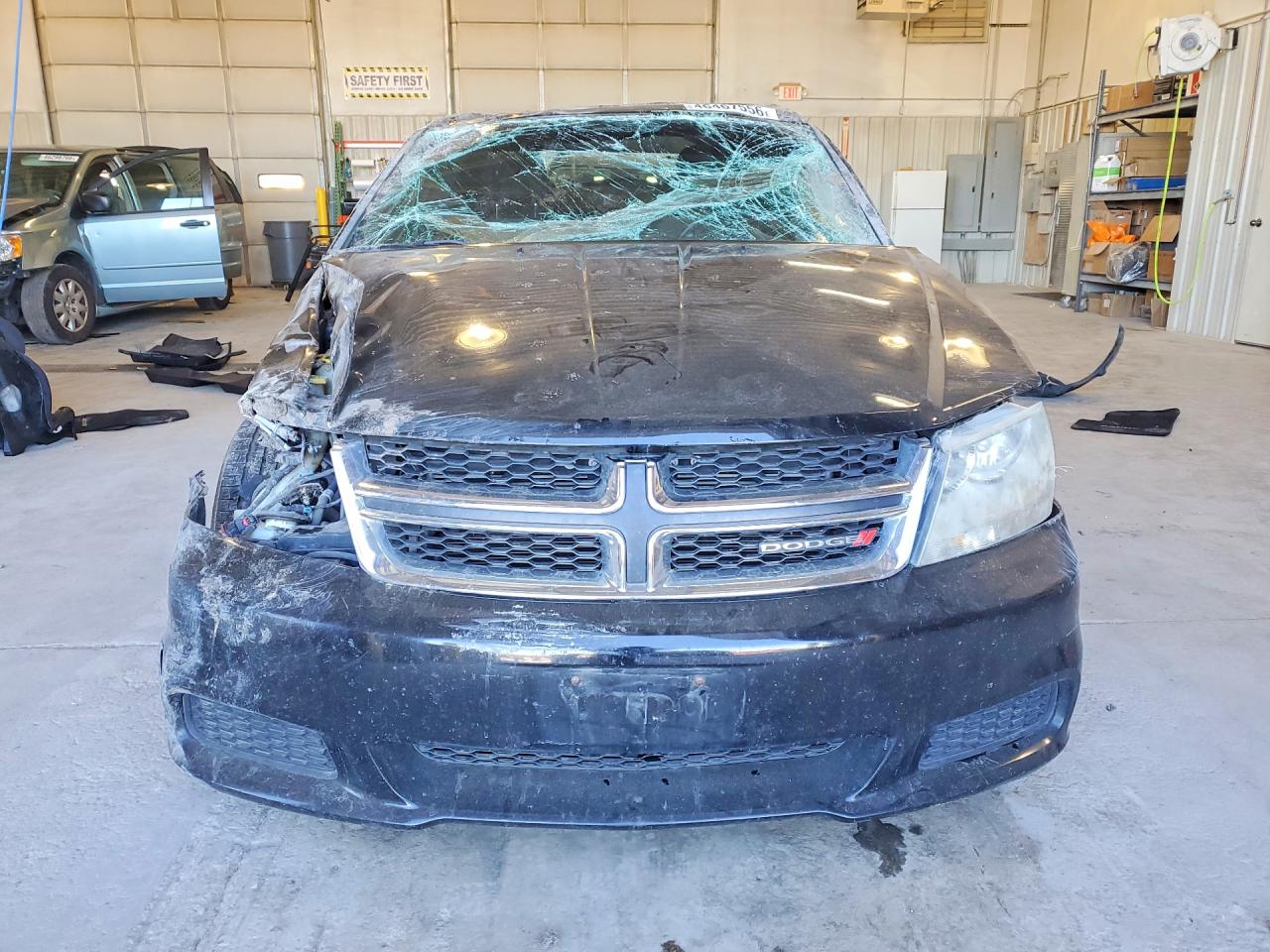 2014 DODGE AVENGER SE photo 5