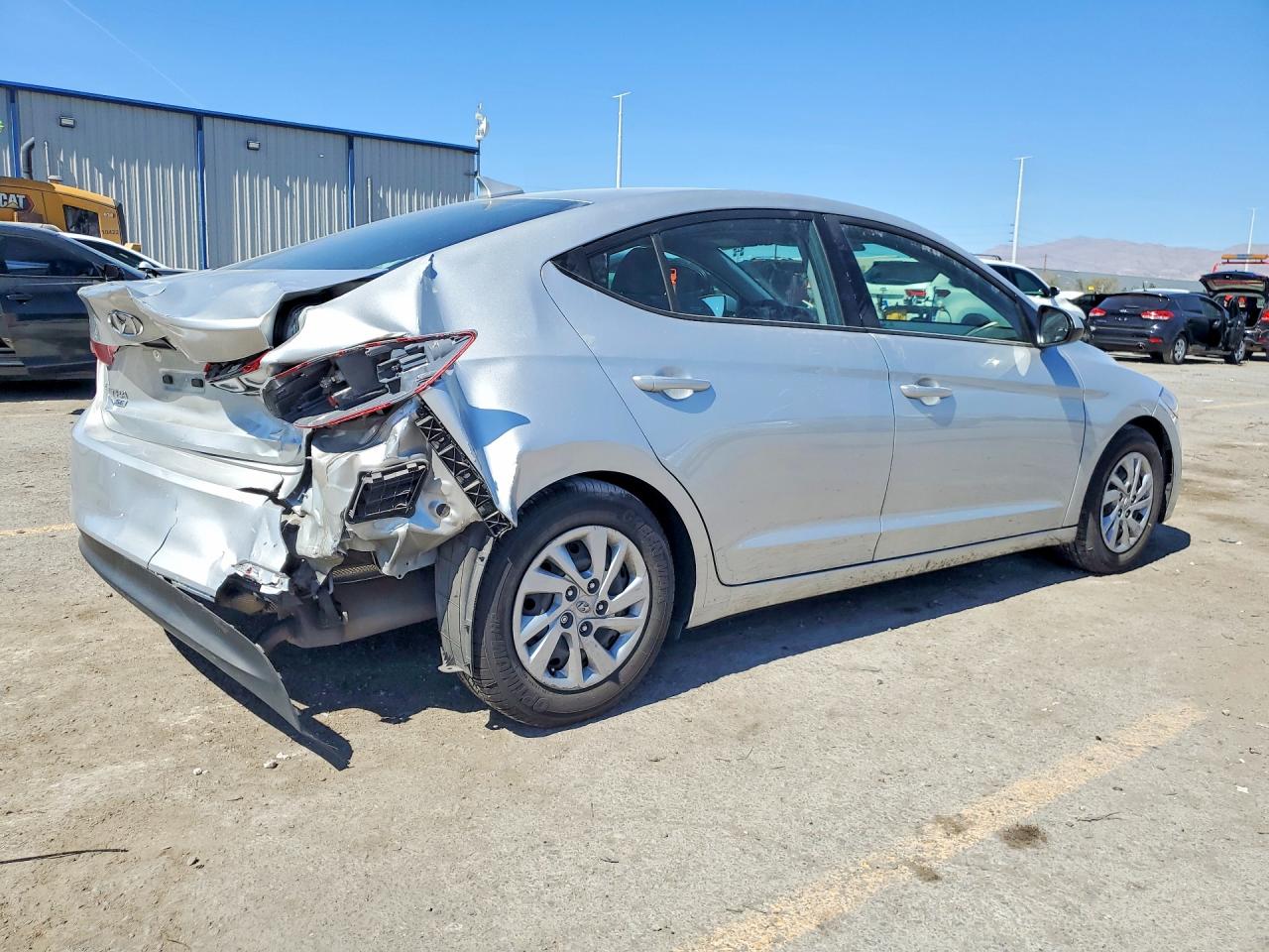 2017 HYUNDAI ELANTRA SE photo 7