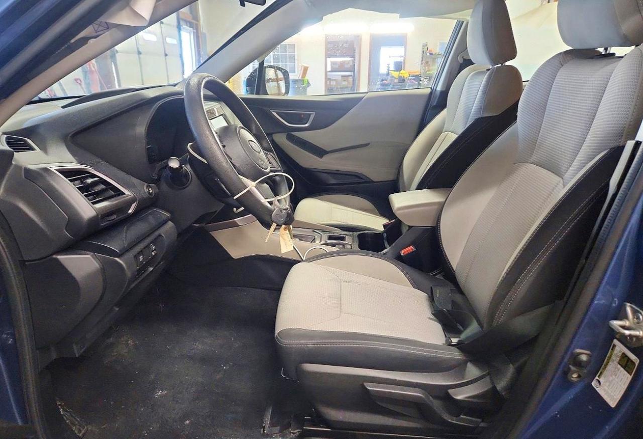 2021 SUBARU FORESTER photo 7